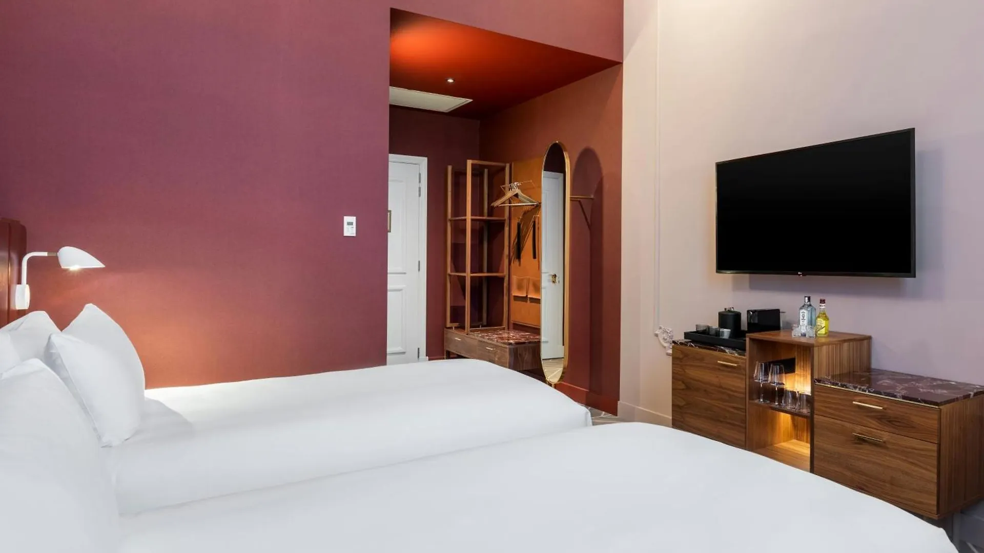 מלון Sapphire House Antwerp, Autograph Collection 5*, אנטוורפן